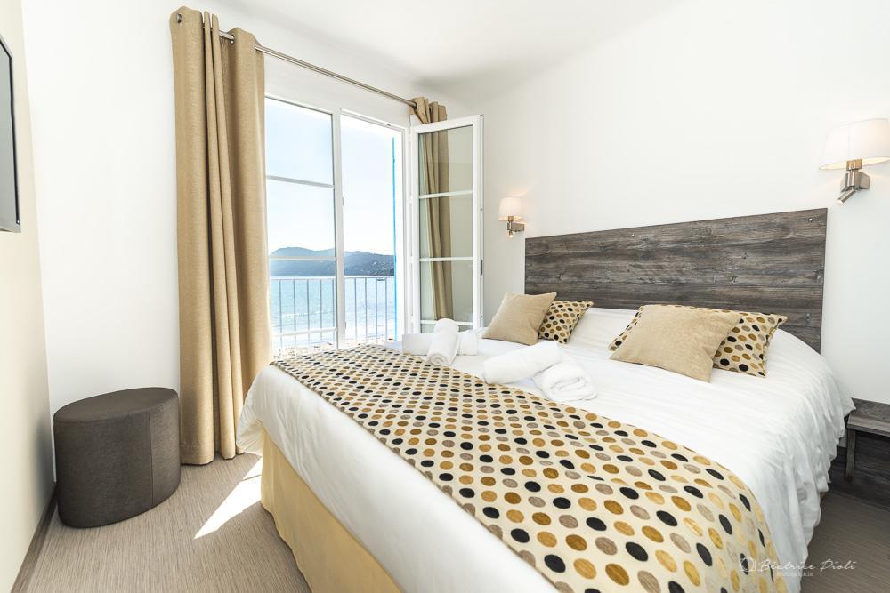 Hotel George Sand La Seyne-sur-Mer Bagian luar foto