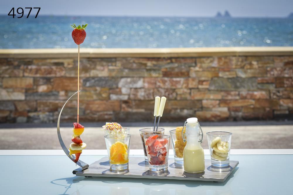 Hotel George Sand La Seyne-sur-Mer Bagian luar foto